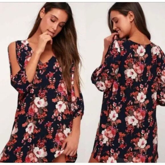 Lulu’s Floral Split Sleeve Mini Dress Size M - Picture 1 of 10